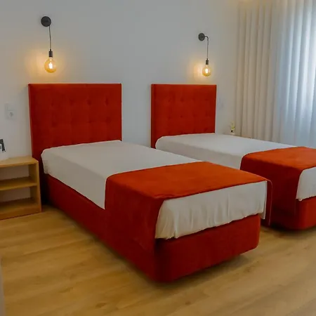 Moradia Sossegada Com Piscina Ubytování v soukromí Viana do Castelo